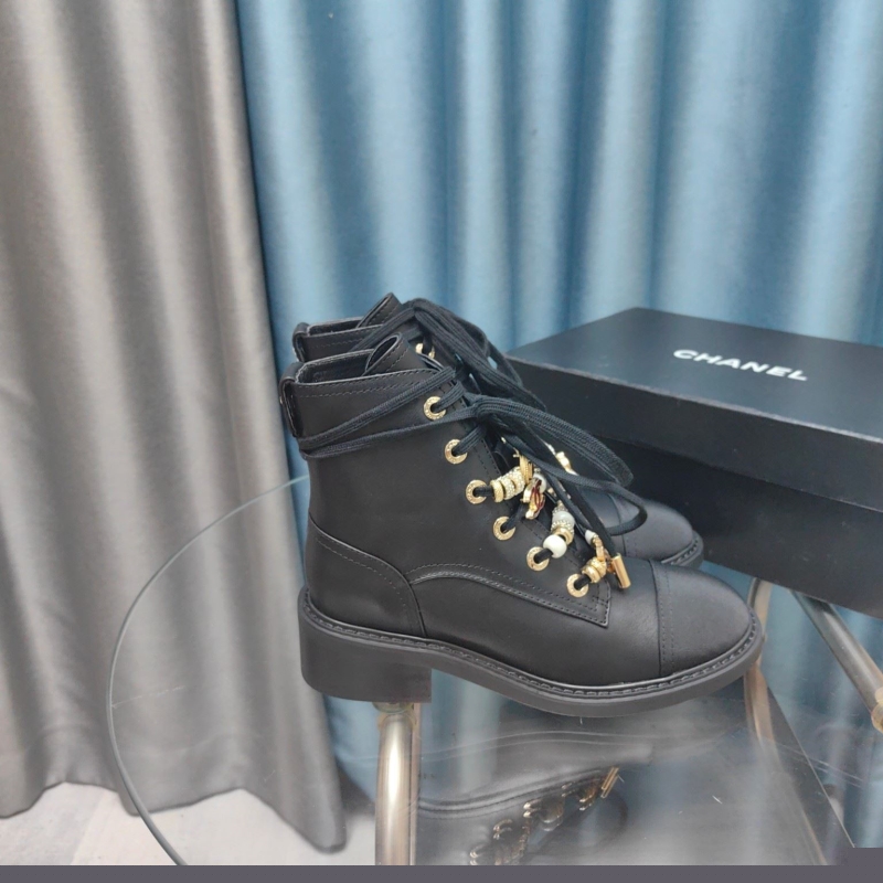 Ch*el boots